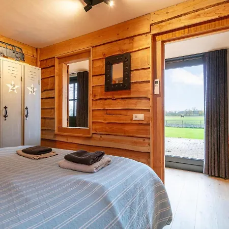 Сasa de vacaciones De Hoeve Ii