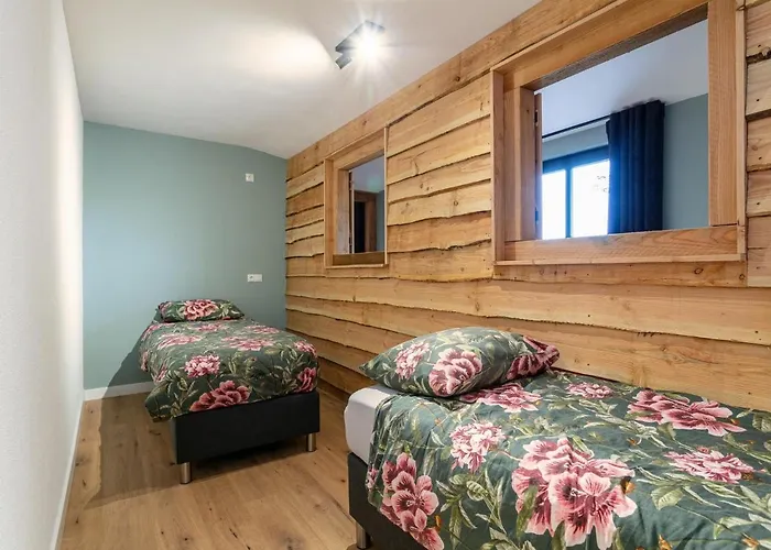 De Hoeve Ii Holiday home Hulsel